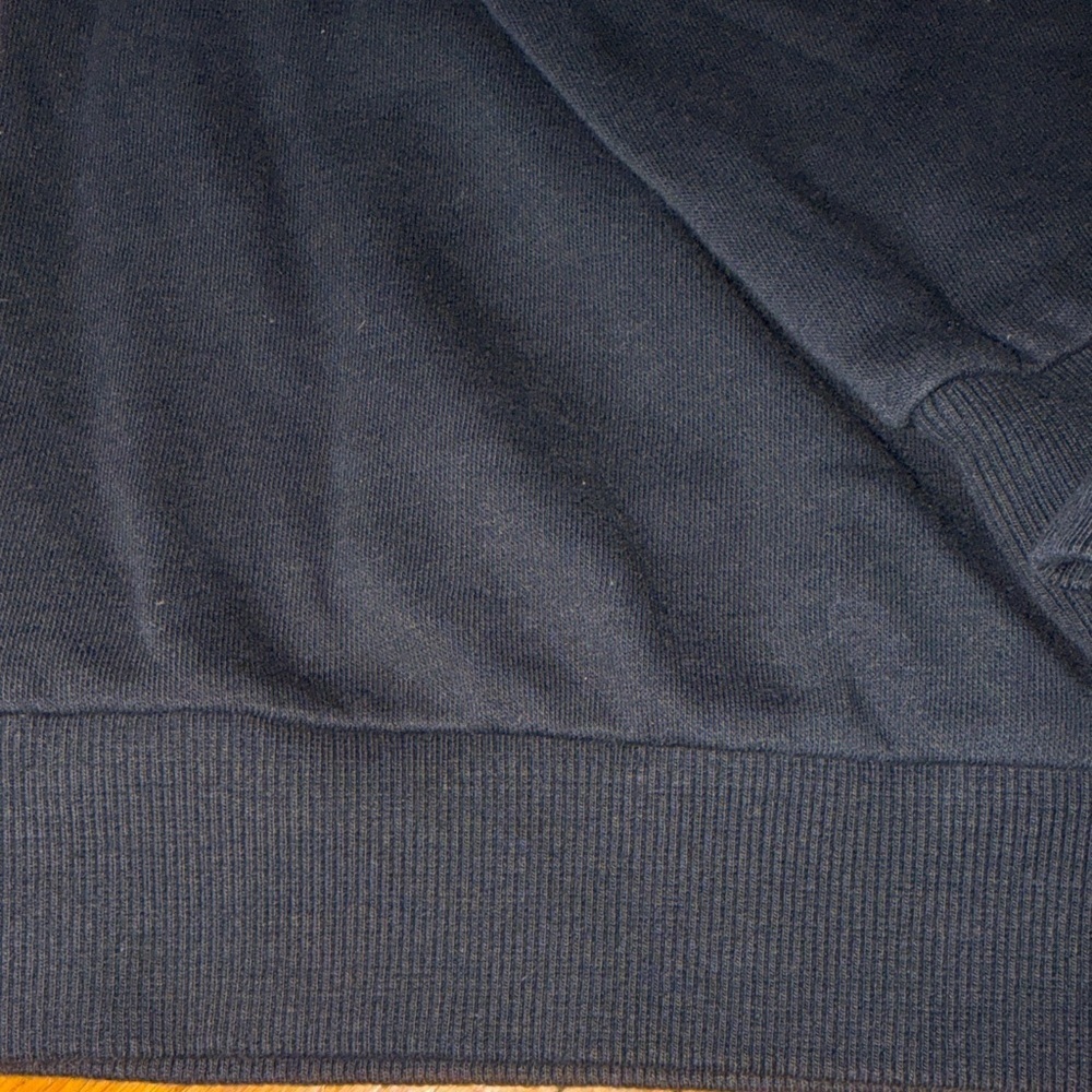 Under Armour Men's Dark Blue Crewneck Sweater - Picture 4 of 4